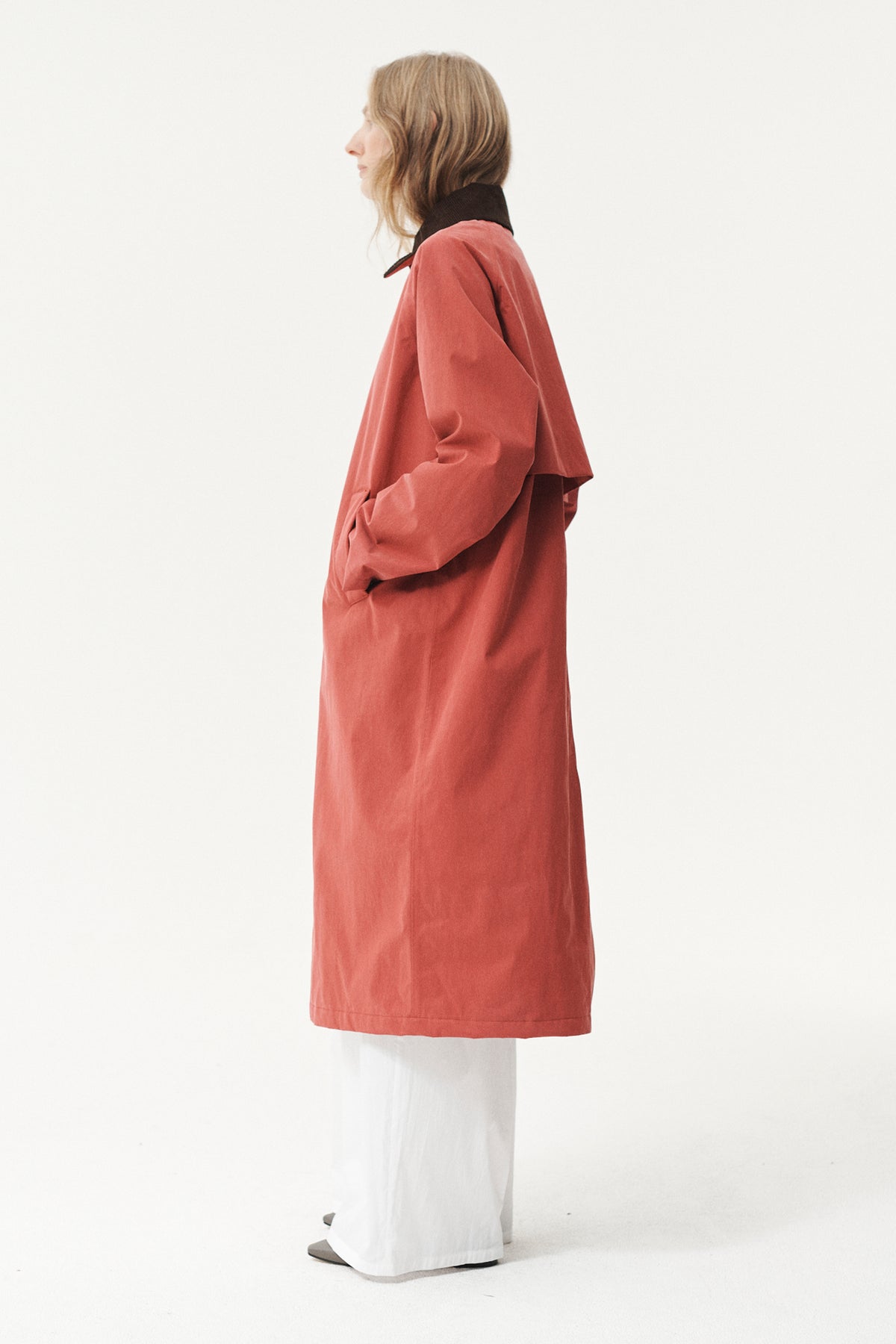 LONG COACH WASHED TENCEL WOMEN AW26 FADED CHERRY