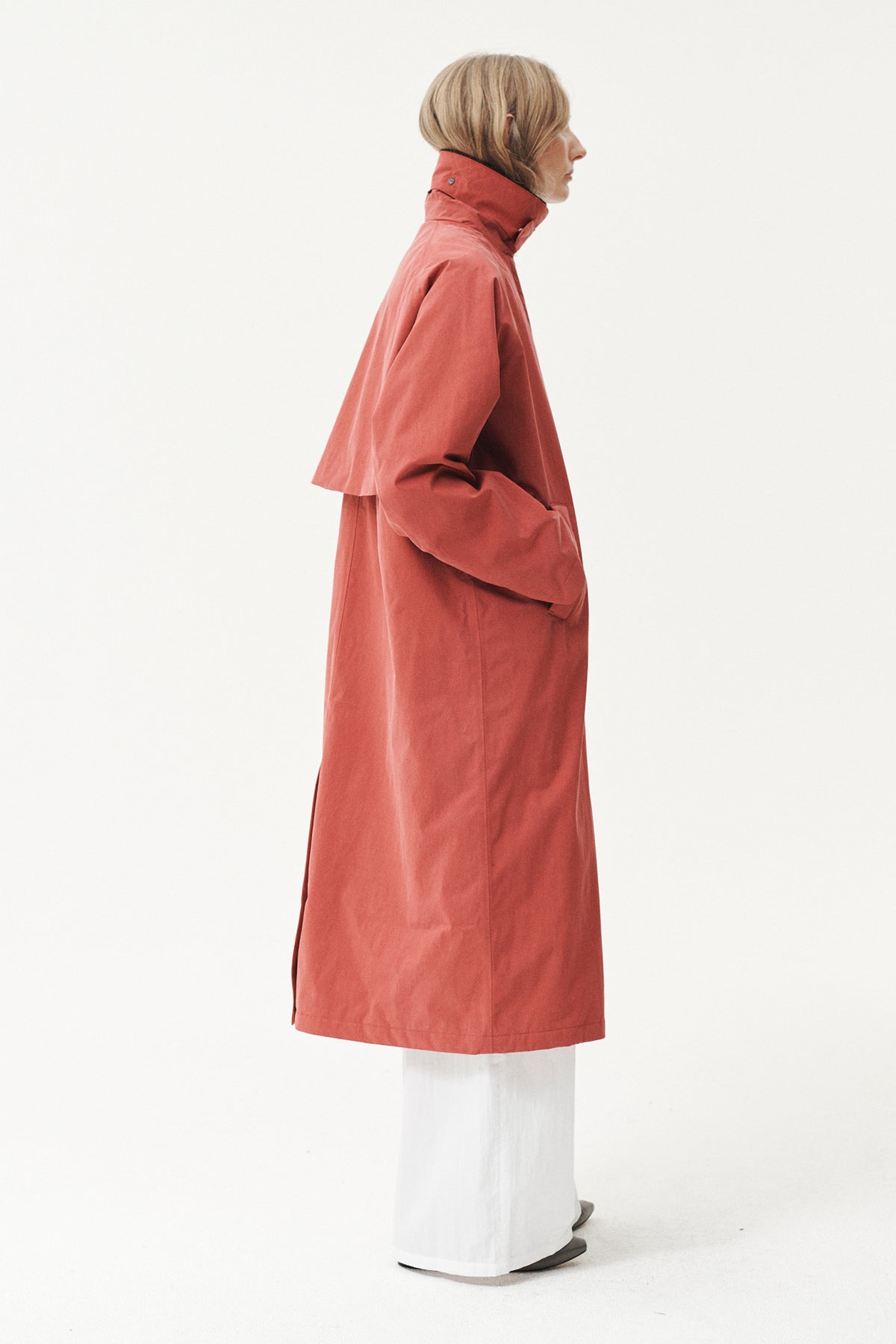 LONG COACH WASHED TENCEL WOMEN AW26 FADED CHERRY
