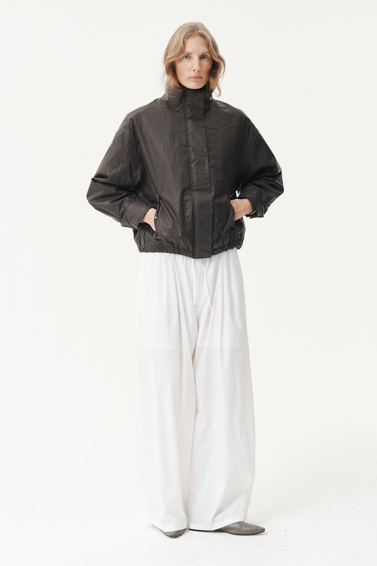 LIVA WAX AW26 DARK BROWN