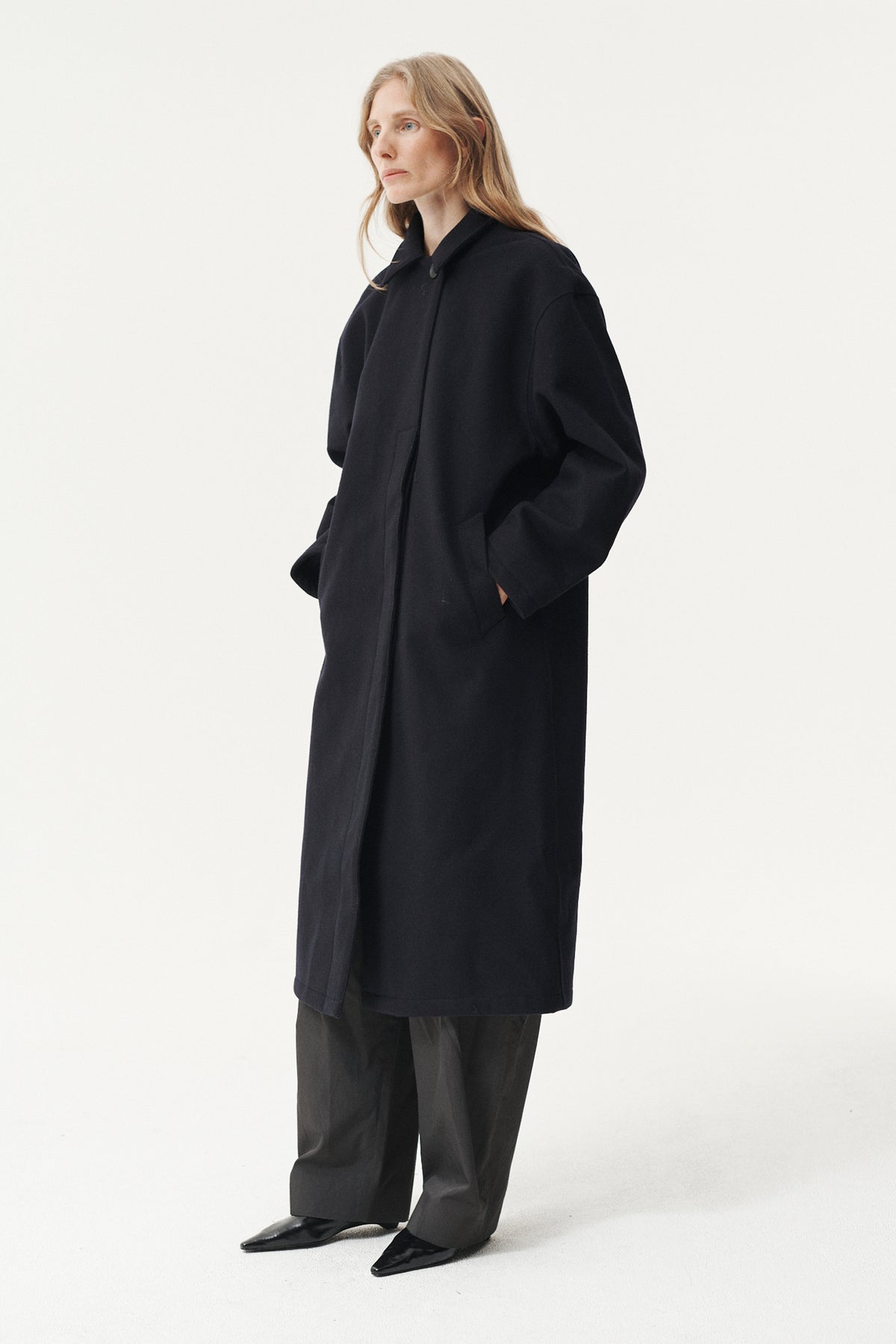 JANICE B TECHWOOL AW26 NAVY