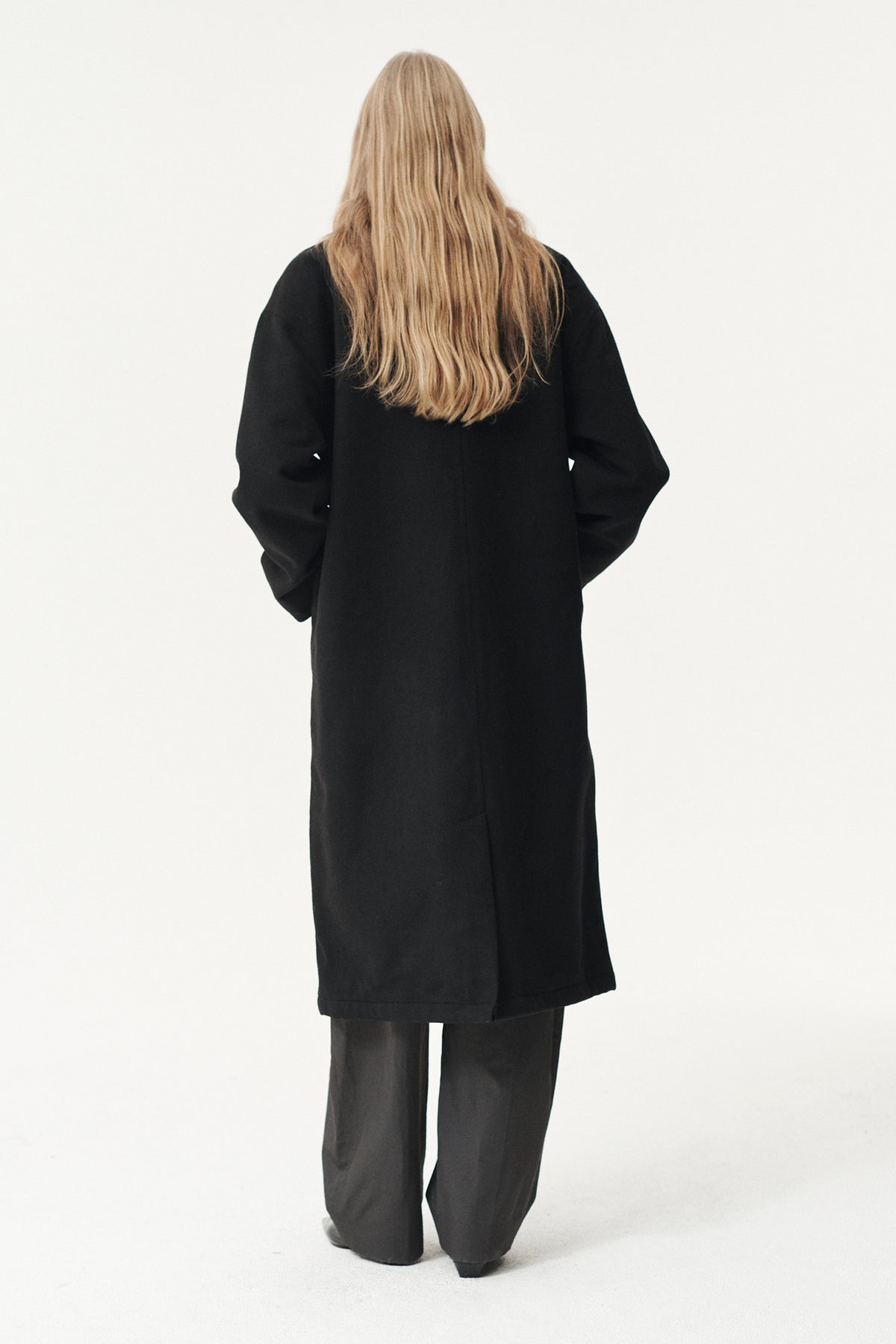 JANICE B TECHWOOL AW26 BLACK