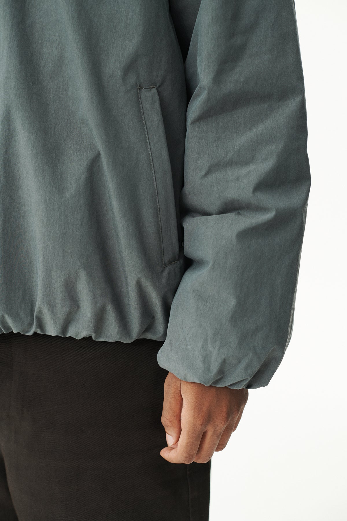 SHORT TRACKER WASHED TENCEL AW26 FADED GREY