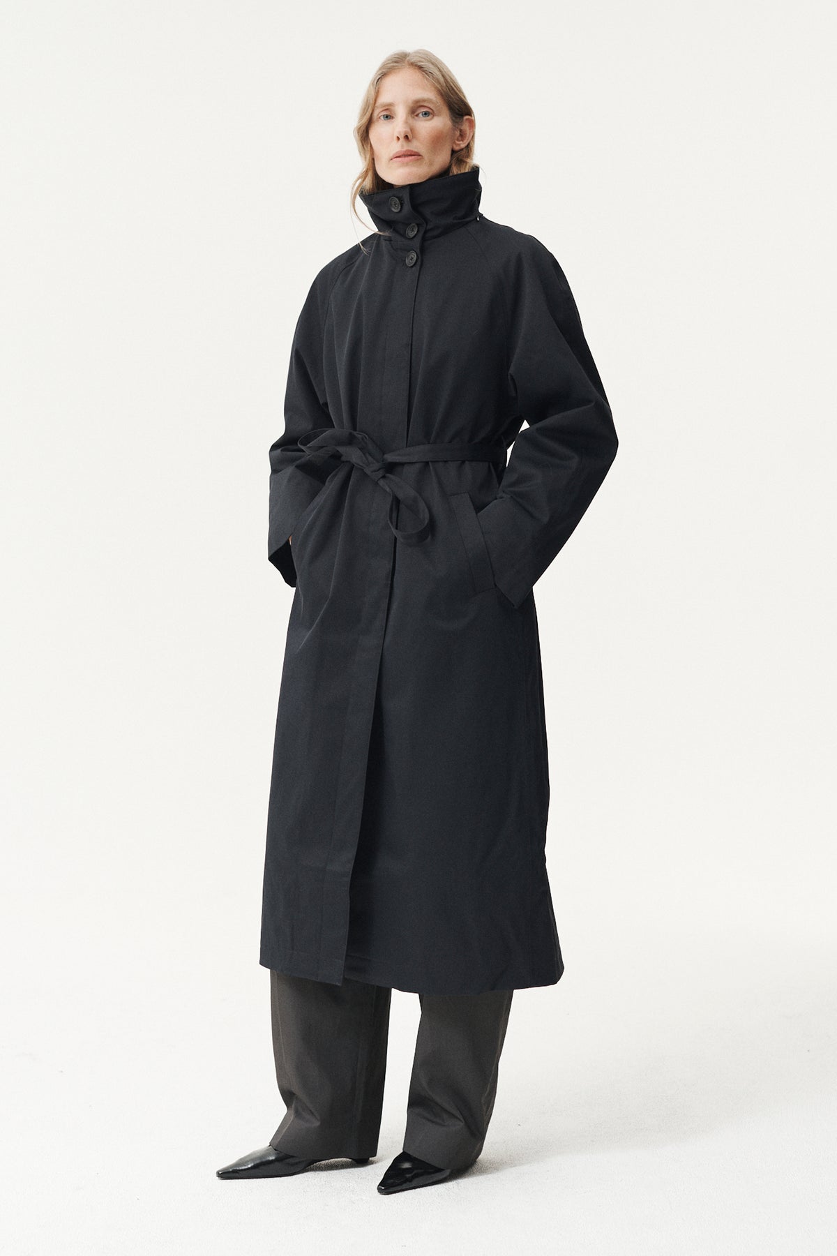 ROOMY STAND UP C NIN SPIN AW26 BLACK