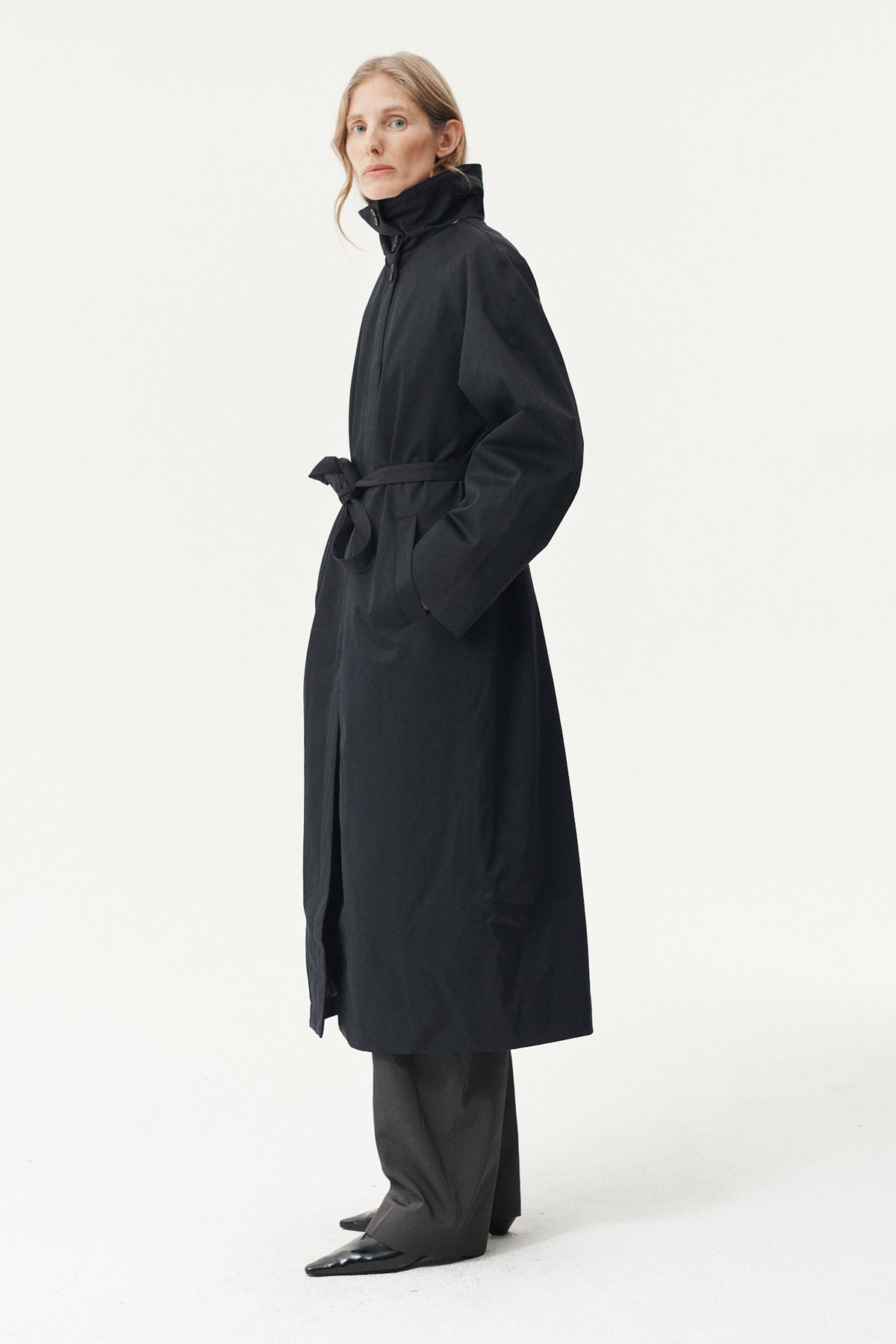 ROOMY STAND UP C NIN SPIN AW26 BLACK