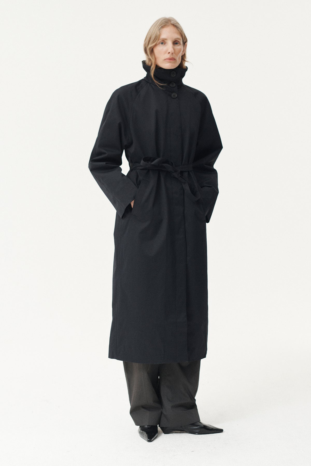 ROOMY STAND UP C NIN SPIN AW26 BLACK
