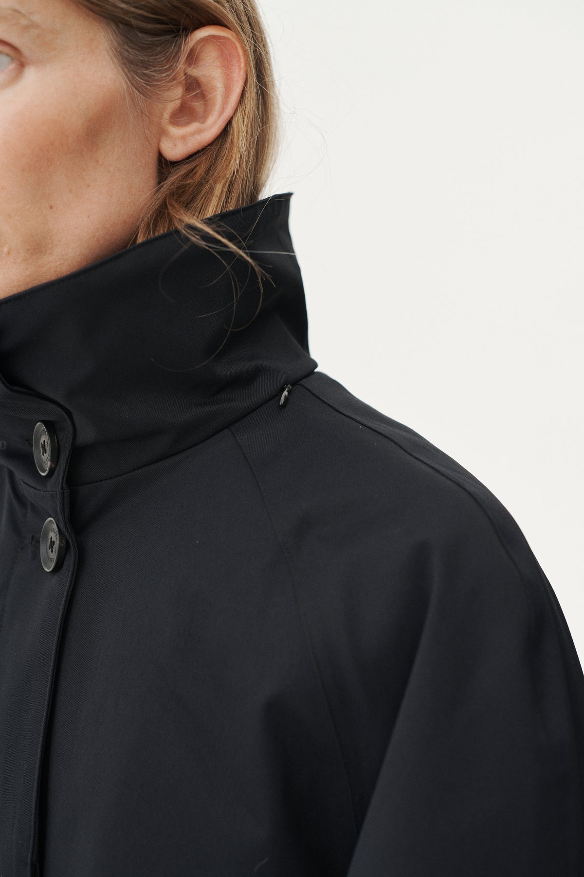 ROOMY STAND UP C NIN SPIN AW26 BLACK