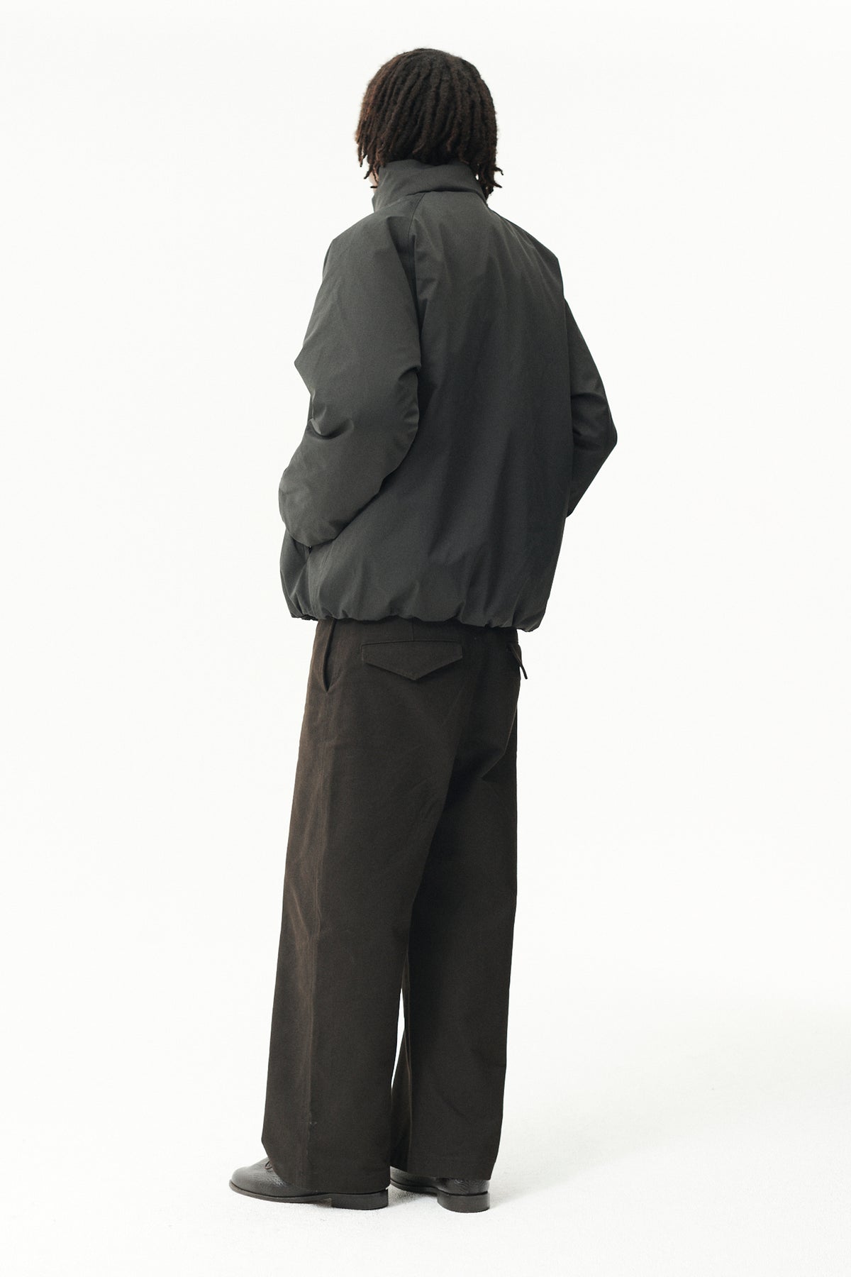 SHORT TRACKER NIN SPIN TWILL AW26 WASHED BLACK