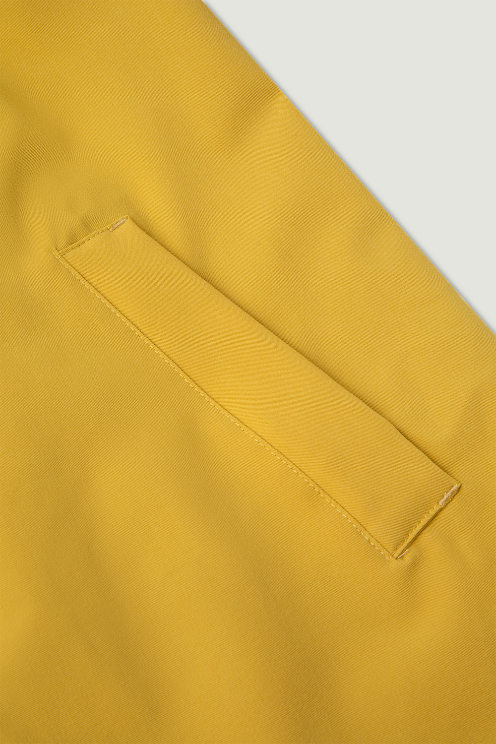 NIET ZO LANGE TUBE STRETCH TWILL SS'24 GEEL 