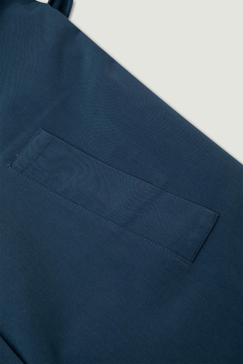 RUIMTE TRENCH SS'24 BLAUW 