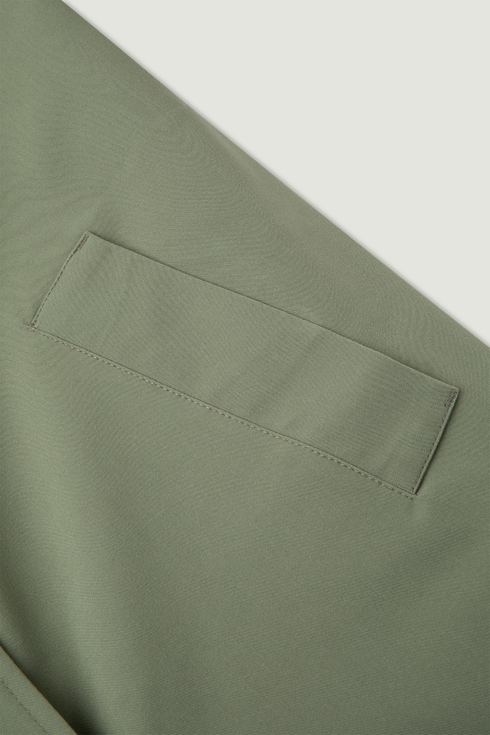 RUIMTE TRENCH SS'24 LIGHT ARMY 